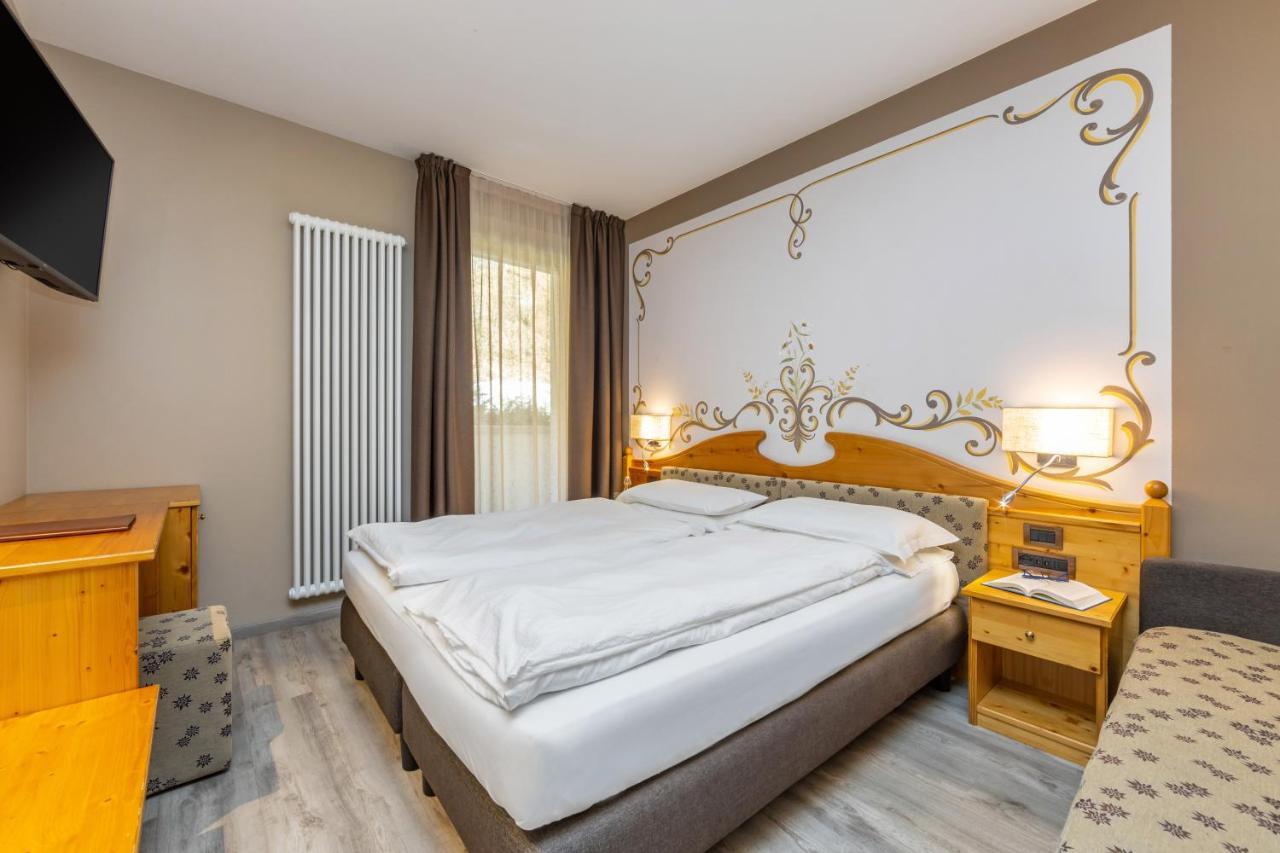 דימארו Hotel Vittoria - Ricarica L'Anima מראה חיצוני תמונה